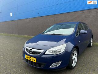 Opel Astra (2009 - 2015)