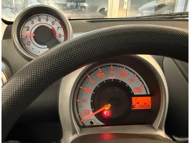 Peugeot 107 1.0-12V XR|NweAPK|NweKoppeling|Airco|5Deurs|Elekramen