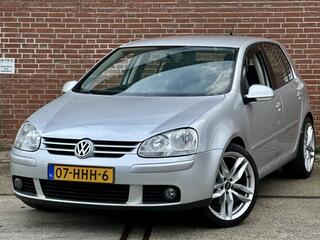Volkswagen Golf VI
