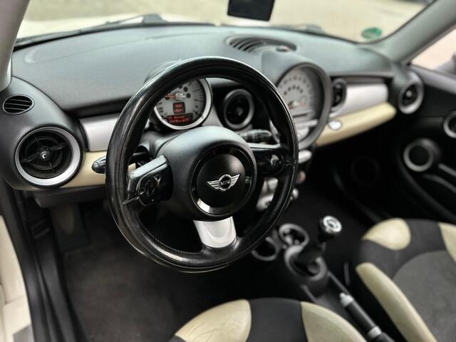 Mini Cooper Mini 1.6 |Airco |Stuurbkr |e APK |Sport