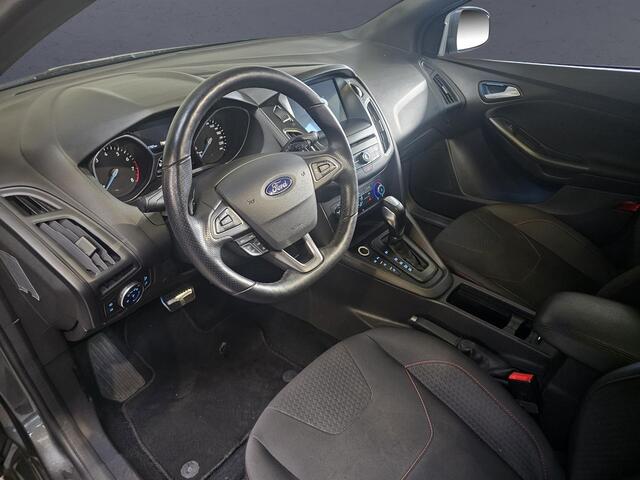 Ford Focus Wagon 1.5 ST-Line | All-in | Navi | Keyless | PDC | Verw. Voorruit