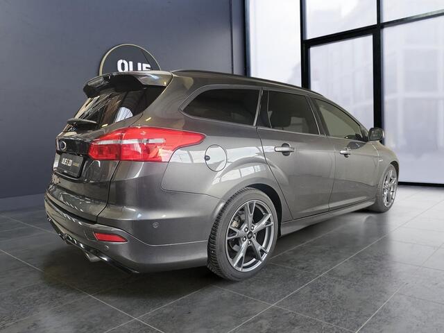 Ford Focus Wagon 1.5 ST-Line | All-in | Navi | Keyless | PDC | Verw. Voorruit