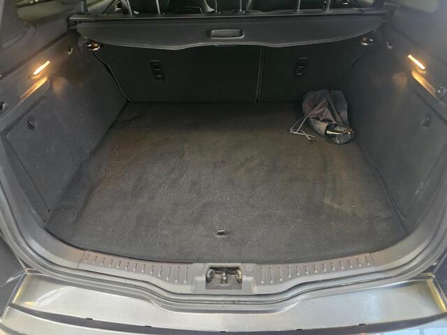 Ford Focus Wagon 1.5 ST-Line | All-in | Navi | Keyless | PDC | Verw. Voorruit