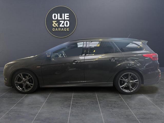 Ford Focus Wagon 1.5 ST-Line | All-in | Navi | Keyless | PDC | Verw. Voorruit
