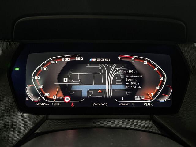 BMW 2-Serie Gran Coup� M235i xDrive | Selections 500