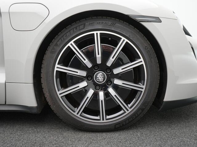 Porsche Taycan Sport Turismo 4S