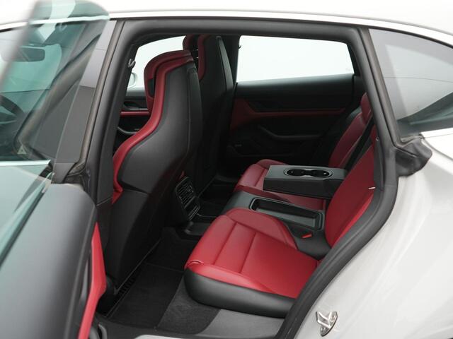Porsche Taycan Sport Turismo 4S