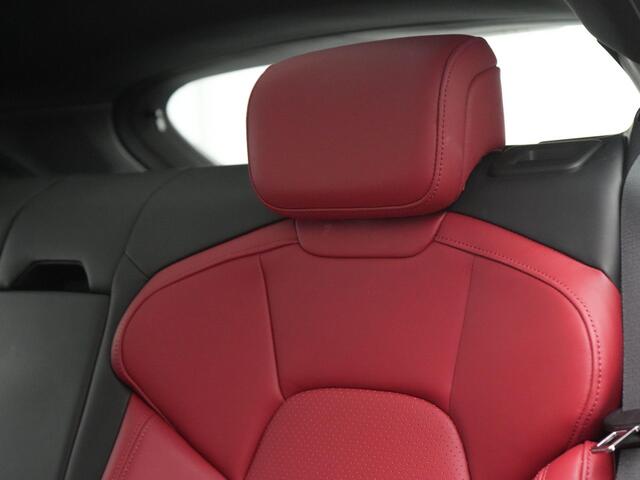 Porsche Taycan Sport Turismo 4S