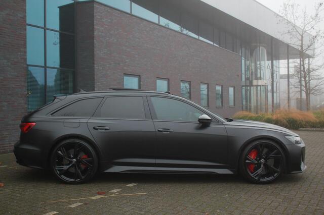 Audi RS6 A6 Avant TFSI quattro