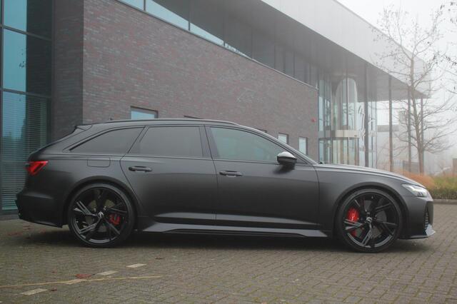 Audi RS6 A6 Avant TFSI quattro