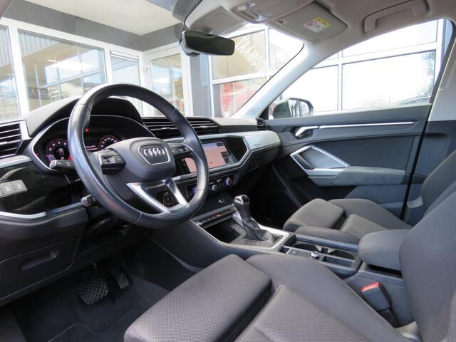 Audi Q3 35 TFSI S Edition S-Tronic / Navi / Matrix Led / 18 Inch / BOVAG garantie