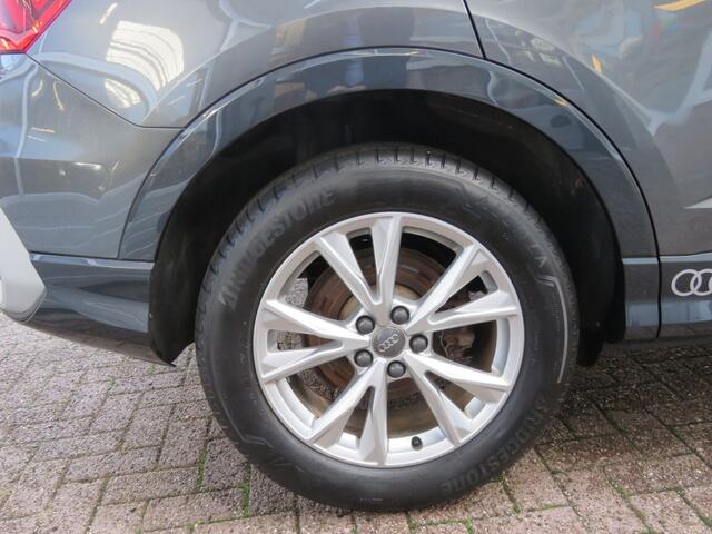 Audi Q3 35 TFSI S Edition S-Tronic / Navi / Matrix Led / 18 Inch / BOVAG garantie