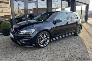 Volkswagen Golf VII