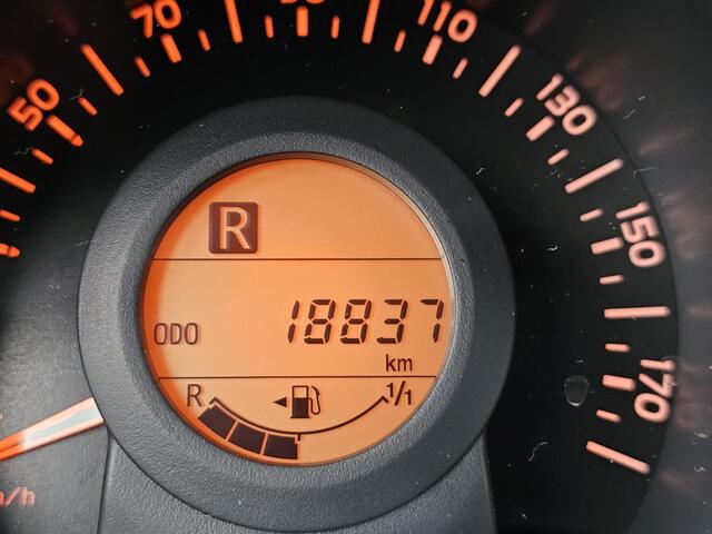 Peugeot 108 1.0 e-VTi AUT 18dkm NAP APK 8-2027 VAKANTIEGELD WEKEN