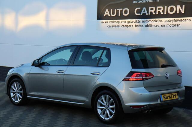 Volkswagen Golf 1.4 TSI Highline Carplay Xenon Dealer Ond 