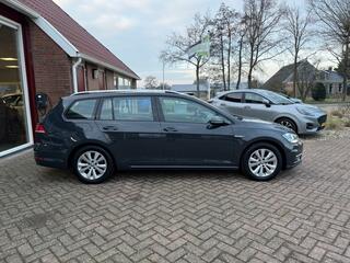 Volkswagen Golf VII