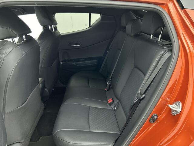 Toyota C-HR 2.0 Hybrid Launch Edition | Navigatie | BLS | PDC V+A | Stuur-Stoelverwarming | Fin. aanvraag Ronald