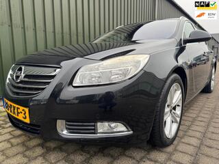 Opel Insignia Sports Tourer (2008 - 2017)
