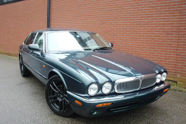 Jaguar XJ 4.0 V8 Sovereign Special Automaat AIRCO LEER VOLL