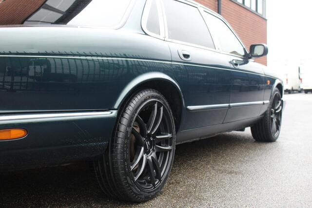 Jaguar XJ 4.0 V8 Sovereign Special Automaat AIRCO LEER VOLL