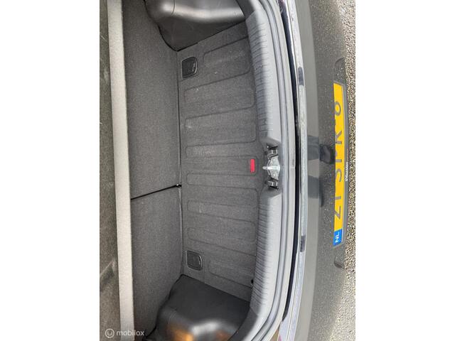 KIA Picanto met maar 48329KM Airco/nwe APK