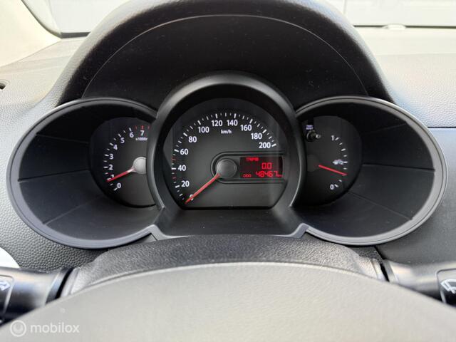 KIA Picanto met maar 48329KM Airco/nwe APK
