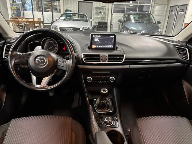 Mazda 3 2.0 Skylease NL-Auto met Navigatie, Climat Control, Cruise Control en LM-velgen