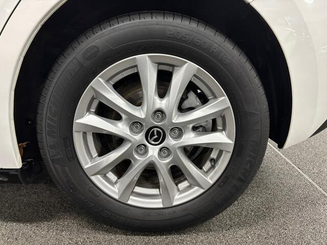 Mazda 3 2.0 Skylease NL-Auto met Navigatie, Climat Control, Cruise Control en LM-velgen