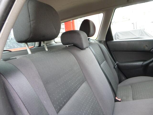 Ford Focus Wagon 1.6, AIRCO,trekhaak, APK 2025,etc.