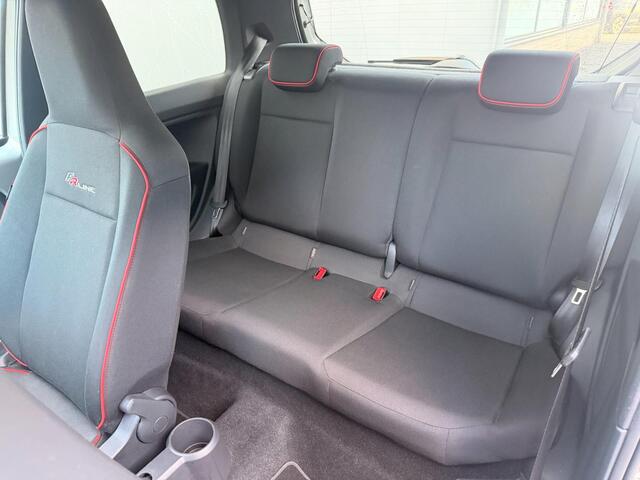 Seat MII 1.0 FR Sport Stoelverw Cruisecontr Clima PDC Blueth Dealer Onderhouden 