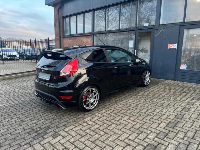 Ford Fiesta 1.6 ST2, Sony, Climate conrol, Sony audio