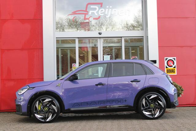 Abarth 600e SCORPIONISSIMA 280PK 54 kWh | SABELT PERFORMANCE SPORT STOELEN/BEKLEDING | ENGINE SOUND GENERATOR | PACK DESIGN SCORPIONISSIMA | PACK TECH SCORPI