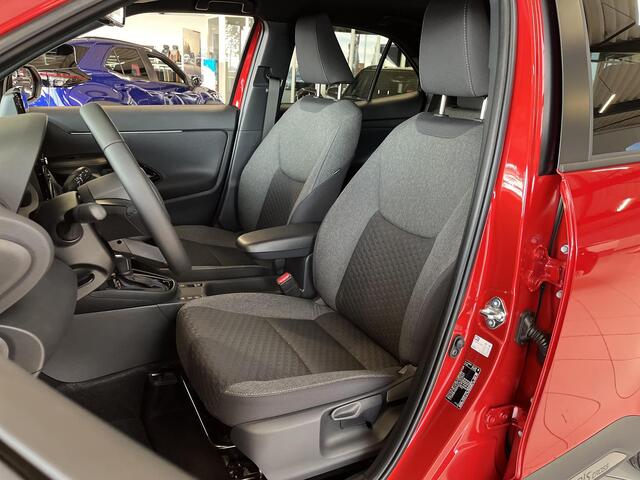 Toyota Yaris Cross 1.5 Hybrid 115 Dynamic | Comfort Pack | Incl. kofferbakmat & dorpelinstaplijsten