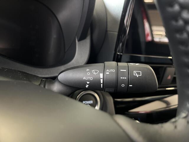 Toyota Yaris Cross 1.5 Hybrid 115 Dynamic | Comfort Pack | Incl. kofferbakmat & dorpelinstaplijsten