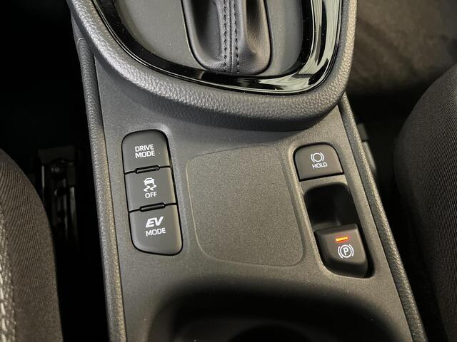Toyota Yaris Cross 1.5 Hybrid 115 Dynamic | Comfort Pack | Incl. kofferbakmat & dorpelinstaplijsten