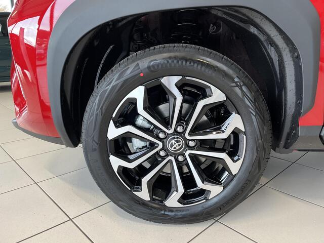 Toyota Yaris Cross 1.5 Hybrid 115 Dynamic | Comfort Pack | Incl. kofferbakmat & dorpelinstaplijsten