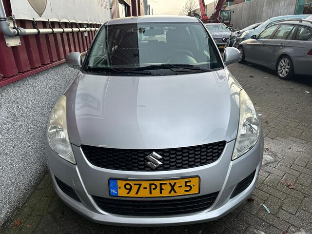 Suzuki Swift 1.2 Comfort EASSS // Airco // Stoelverwarming // 5-Deurs
