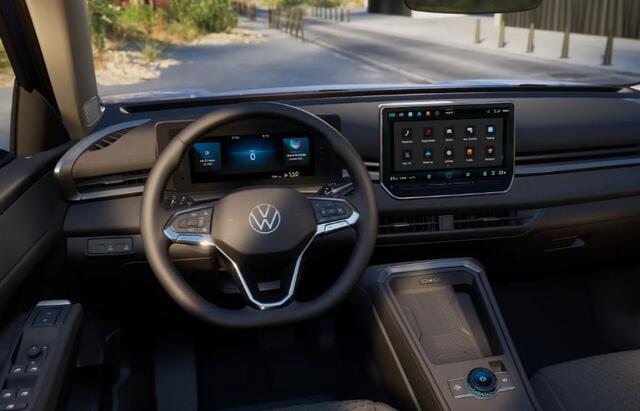 Volkswagen T-ROC 1.5 eTsi Trend First Edition PRIVATE LEASE VANAF � 499,-