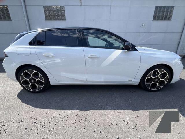 Opel Astra GS Line Plug-in-Hybrid