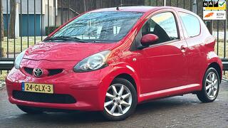 TOYOTA AYGO 1.0-12V