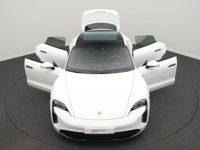 Porsche Taycan GTS