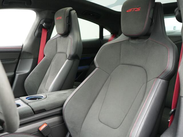 Porsche Taycan GTS