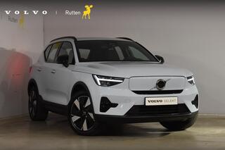 VOLVO EX40 252PK Single Motor Extended Range Plus 82 kWh Navigatie / Camera / Adaptive Cruise control / Stuur & Stoelverwarming / Trekhaak / Elektr. achterklep / 19