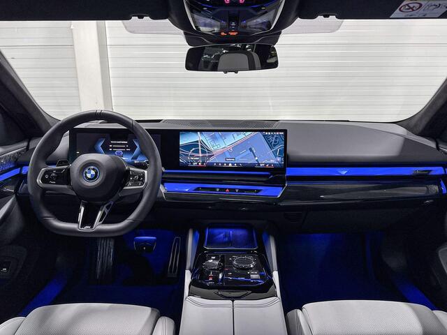 BMW 5-Serie Touring 550e xDrive M Sport | Selections 500