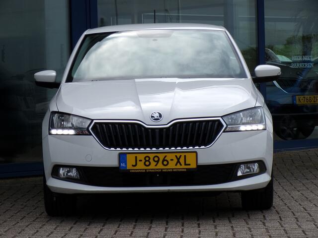 Skoda Fabia 1.0 TSI Business Edition, Carplay + Android Auto / Cruise Control / Navigatie / Sensoren / 16'' LMV