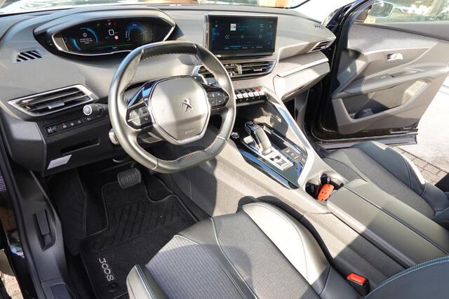 Peugeot 3008 1.6 HYbrid 225 Allure