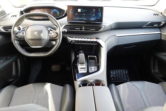 Peugeot 3008 1.6 HYbrid 225 Allure