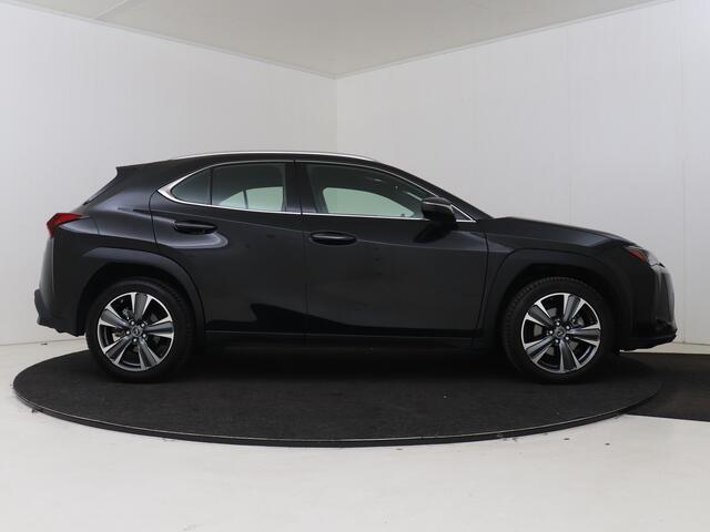 Lexus UX 250h Business Line | Achteruitrijcamera | Keyless entry | Dodehoek detector |