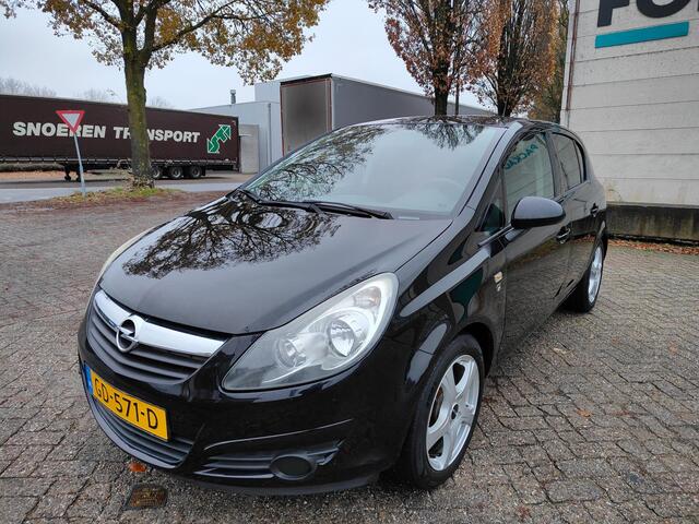 Opel Corsa 1.2. Automaat  let op: olieverbruik