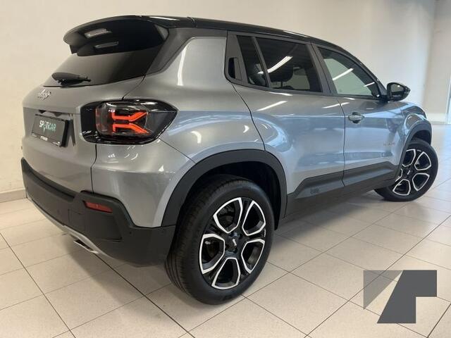 Jeep Avenger Summit Mild-Hybrid